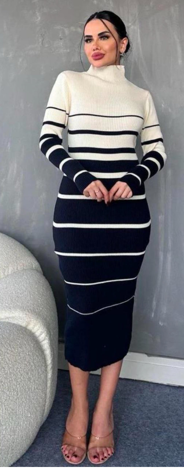 Robe longue en maille bicolores à rayures