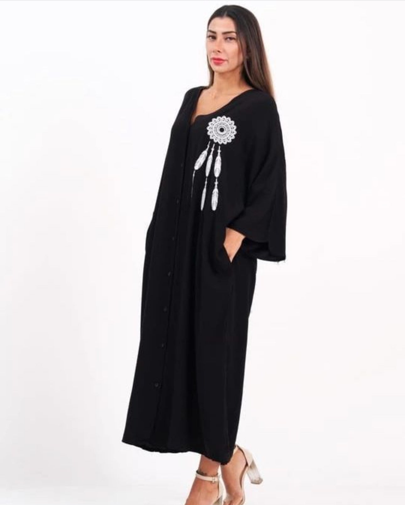 Robe Mandala Noire Élégance