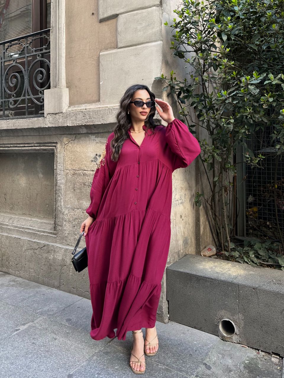 Robe Longue Bohème Chic – Bordeaux Brodé Or