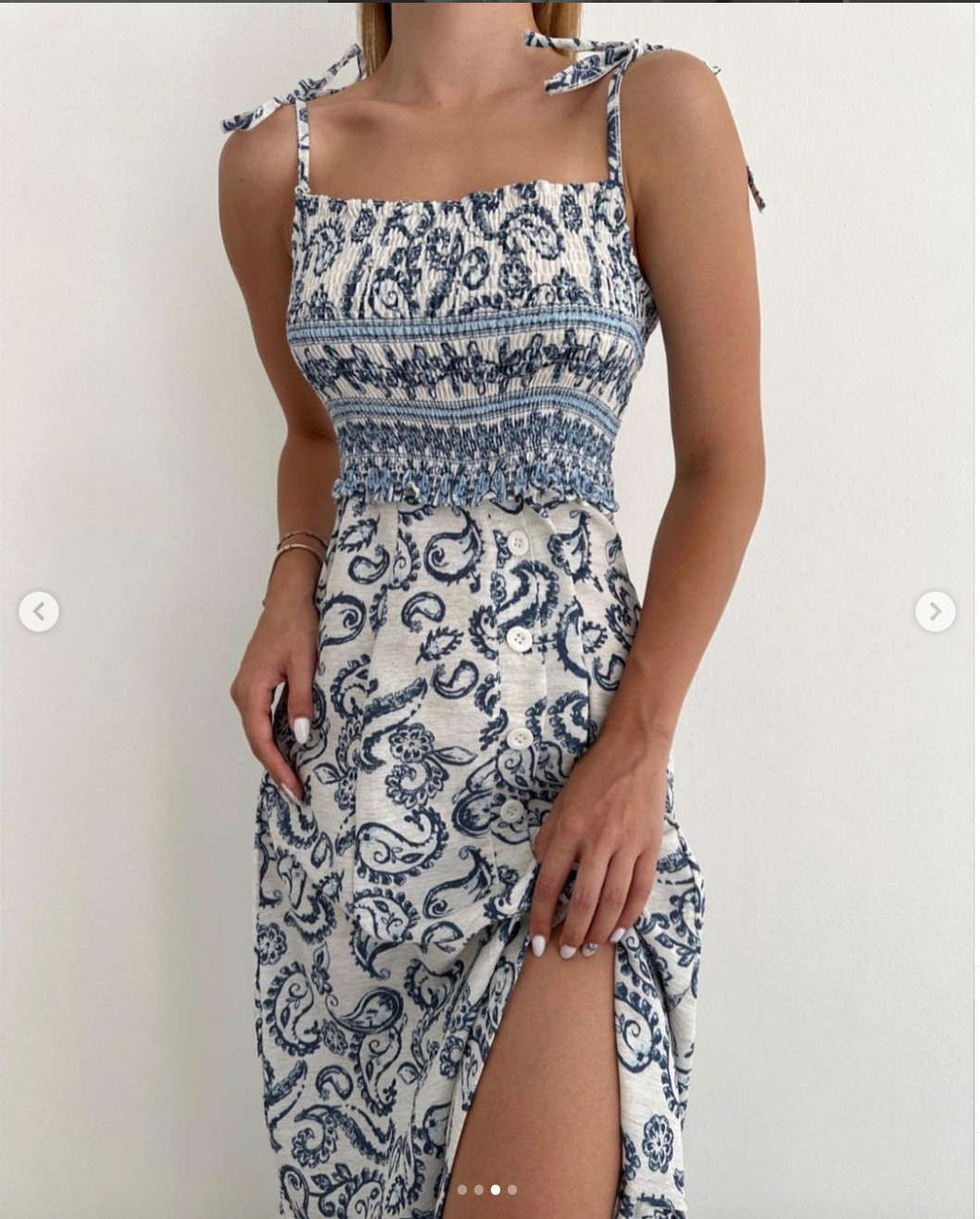 Robe longue sans manche à motifs
