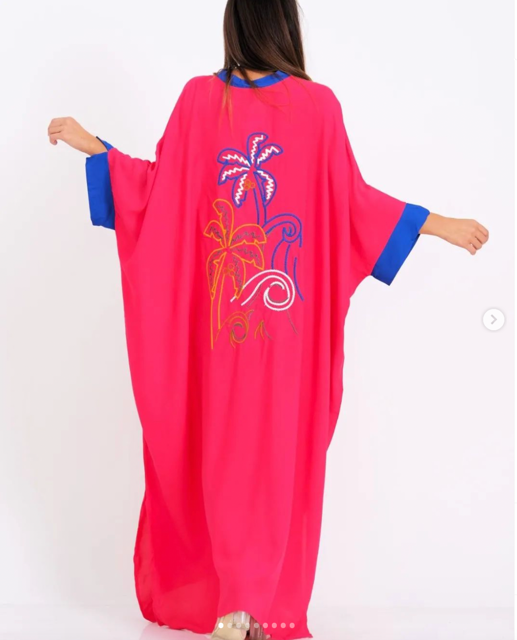 Robe Oversize Évasée Fuchsia et Bleu à Broderie Florale
