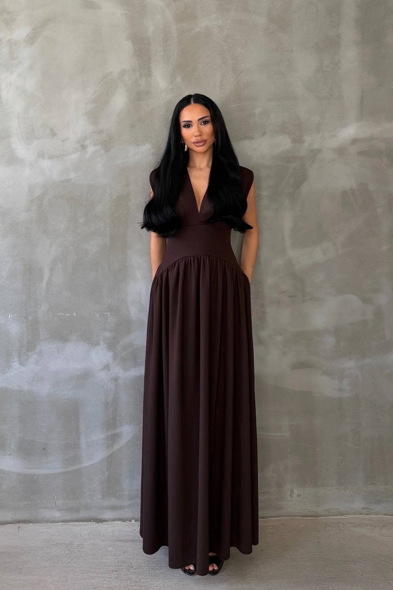 Robe longue fluide à col V