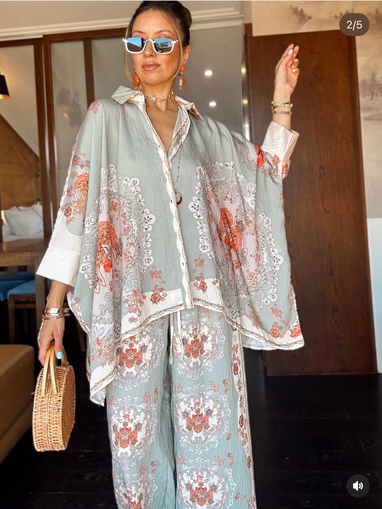 Kimono Floral — Blanc & Rose Pêche