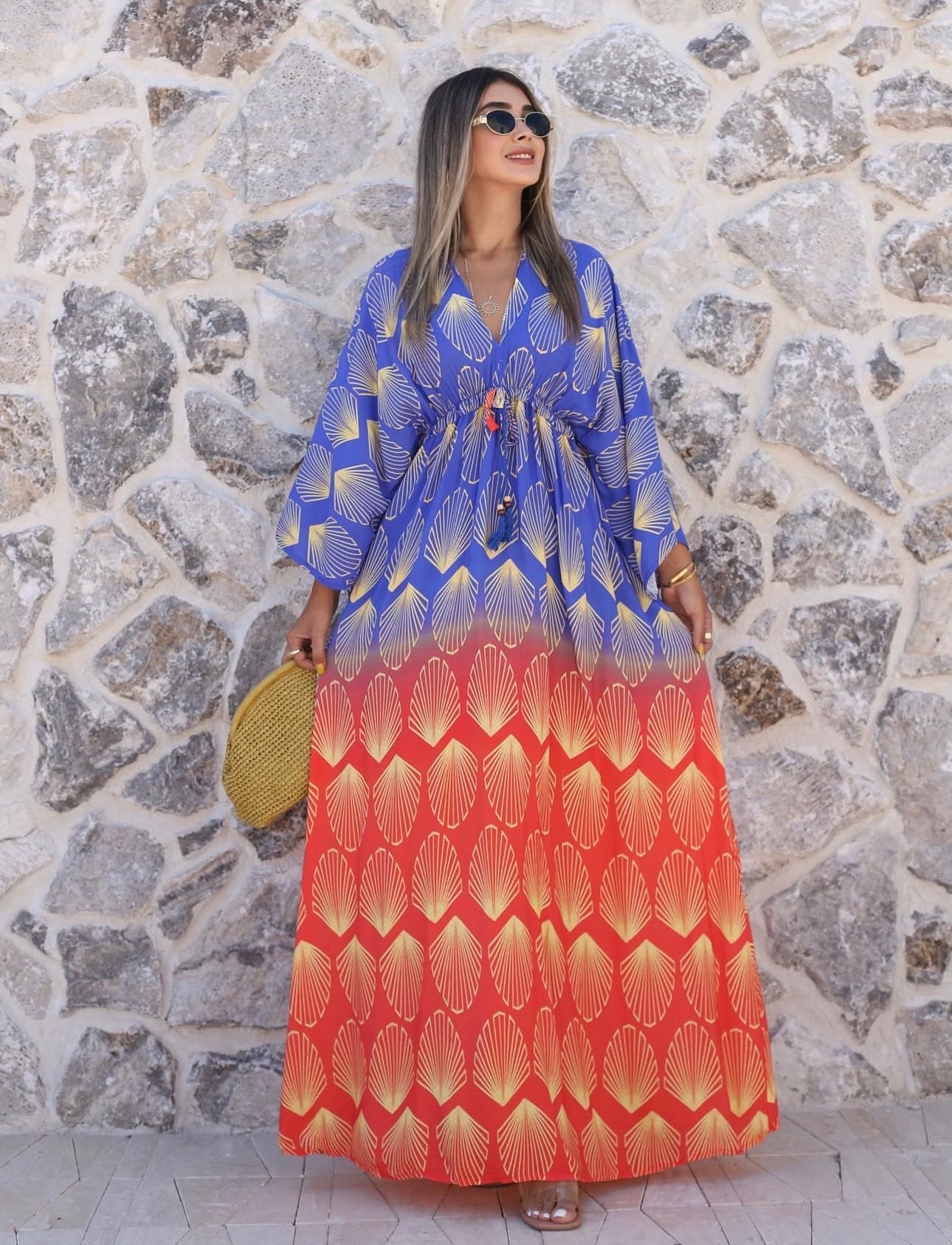Robe caftan longue à imprimé coquillage — dégradé bleu roi & corail