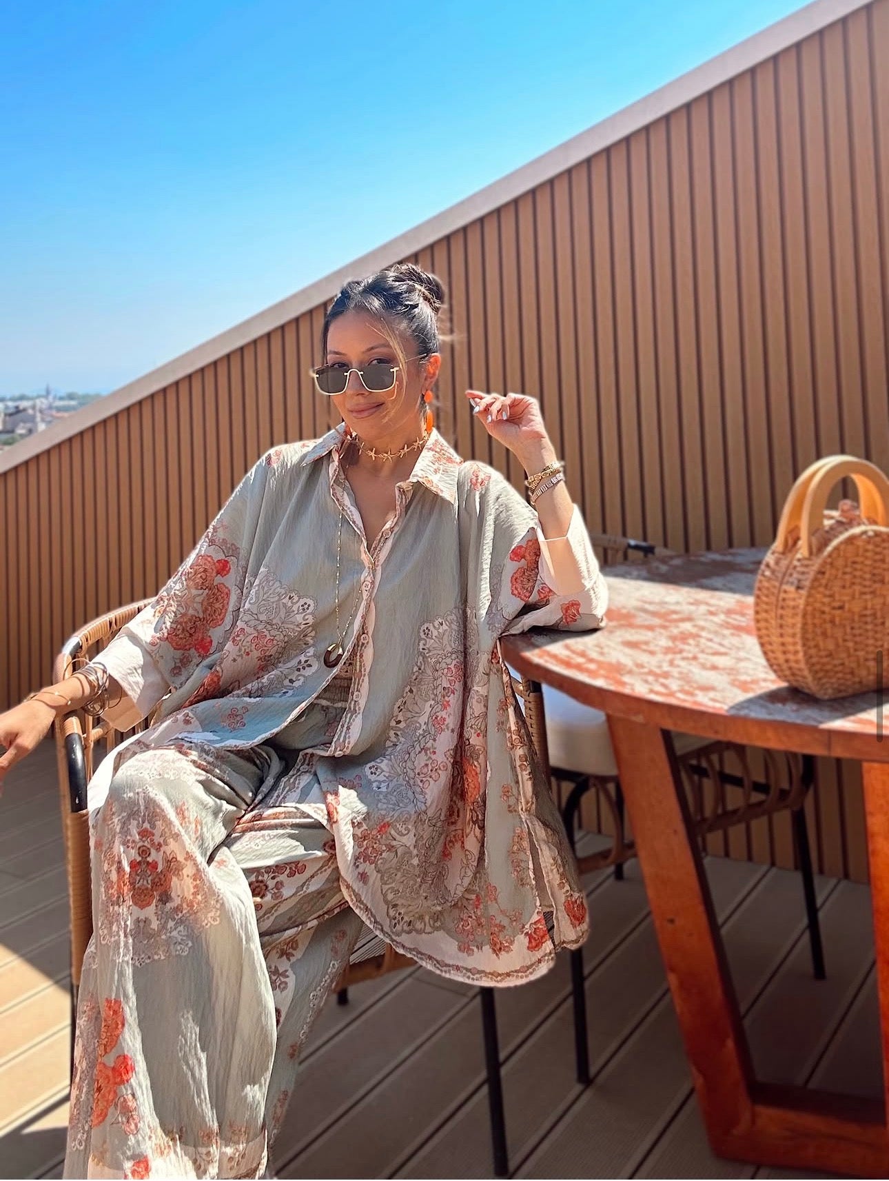 Kimono Floral — Blanc & Rose Pêche