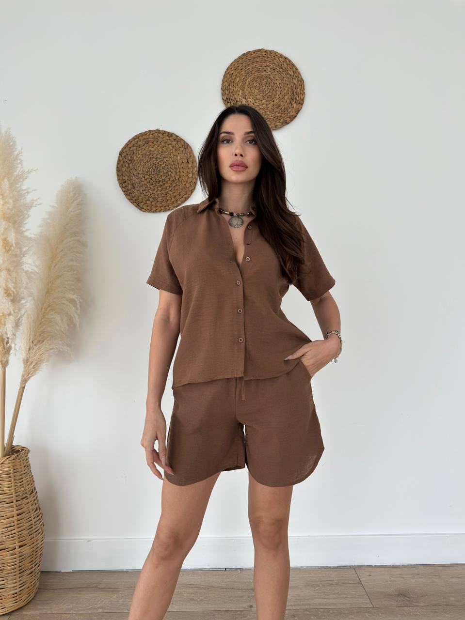 Ensemble lin marron