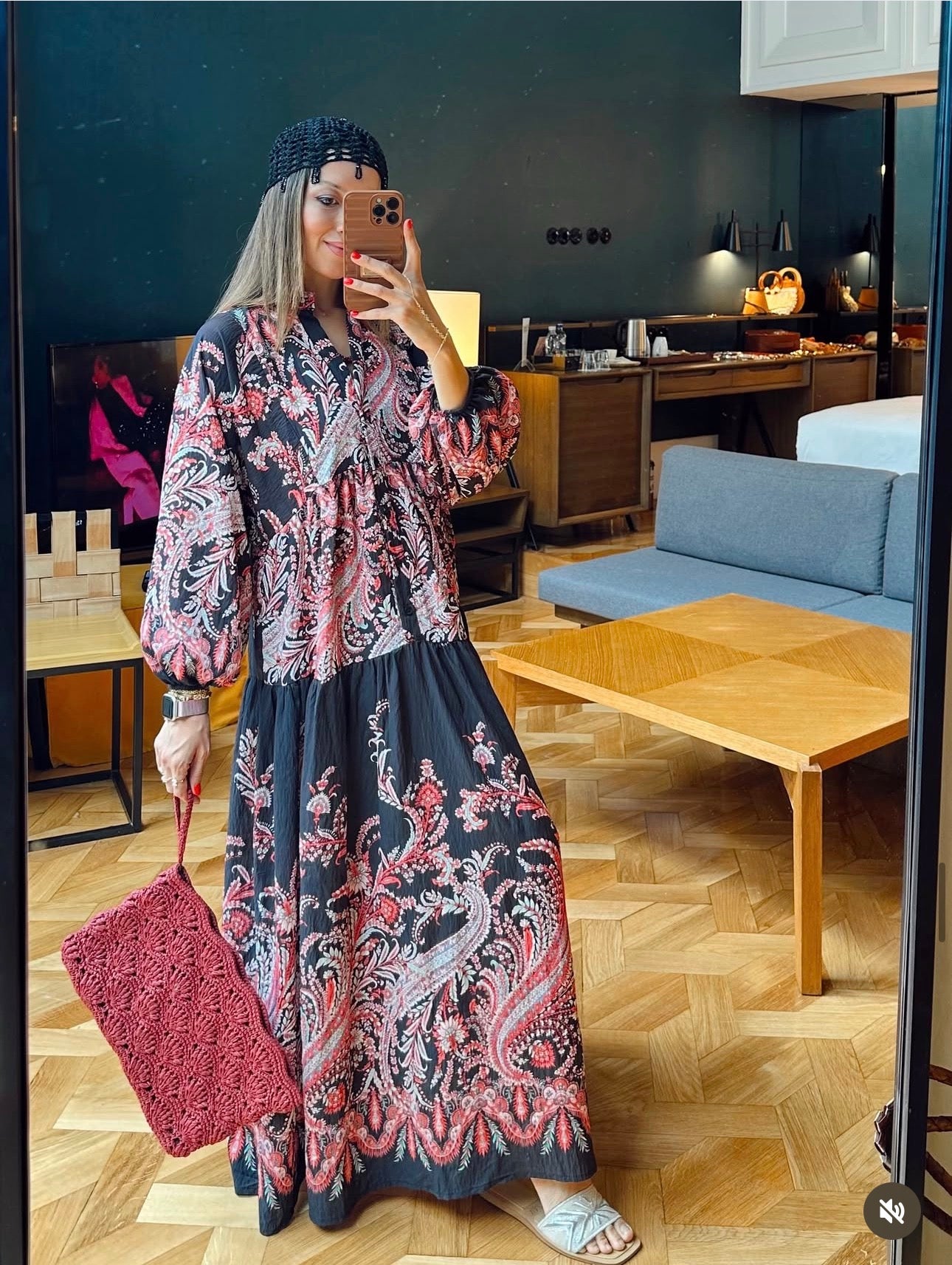 Robe Baroque Noir & Rose Ancien