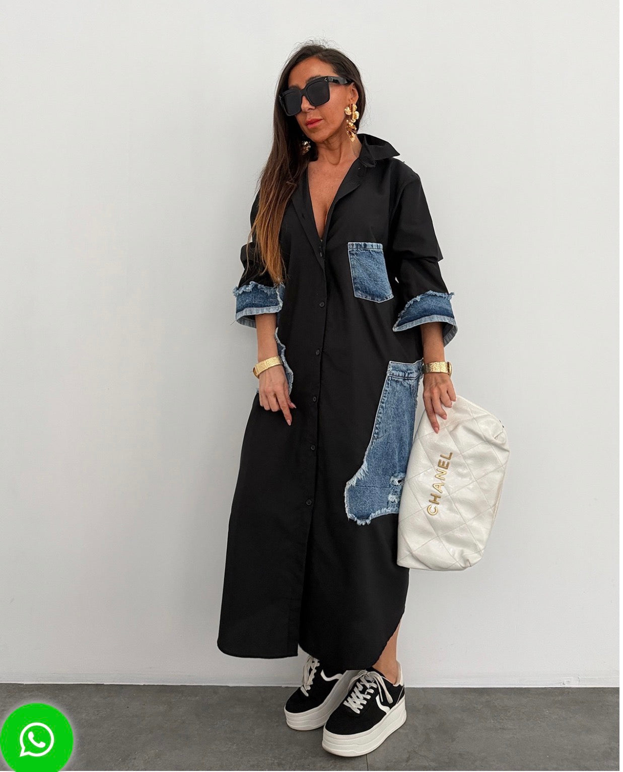 Robe chemise noire à empiècement denim