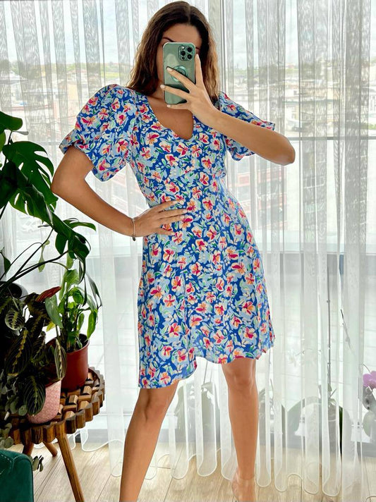 Robe demi manche courte avec motifs fleuri