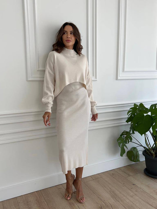 Ensemble en maille blanc cassé
