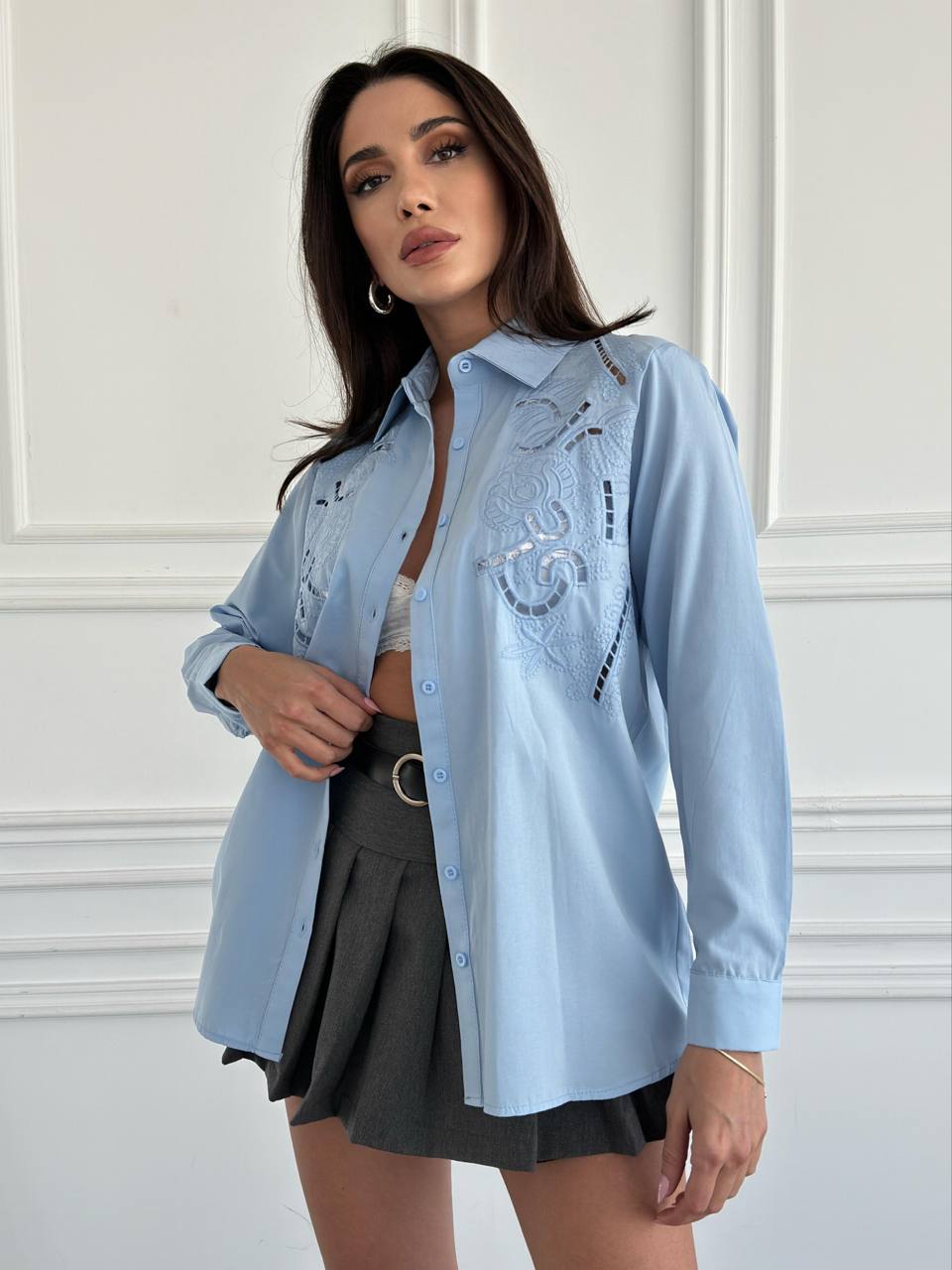 Chemise en chambray Bleu Ciel avec Broderie Détaillée