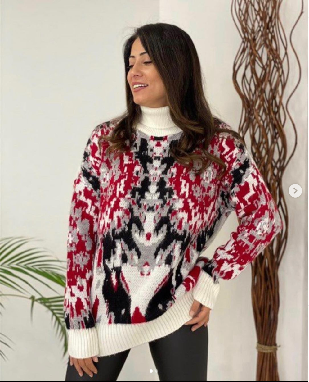 Pull en maille col roulé blanc avec motifs